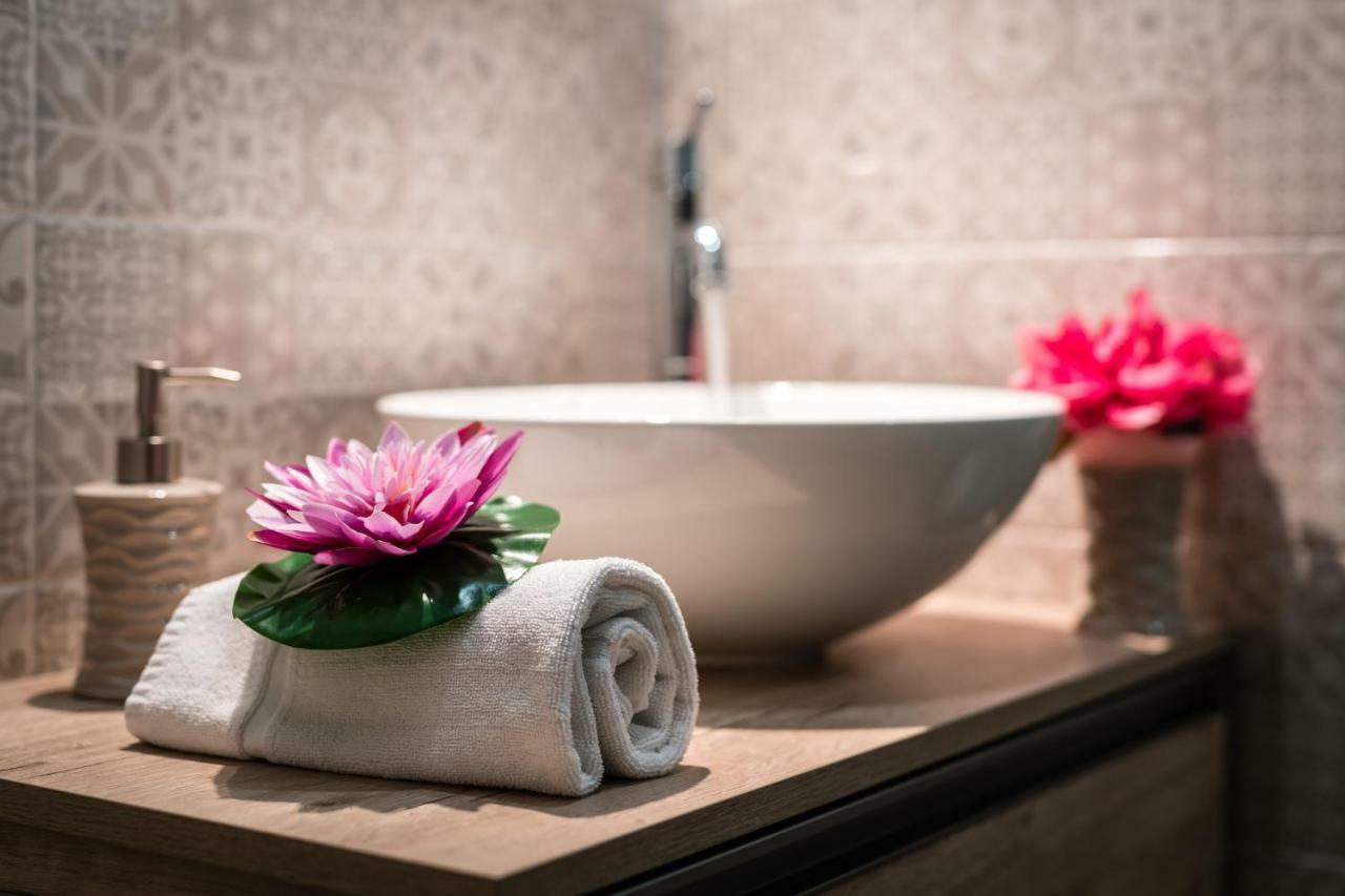Fior Di Loto Sweetness Hotell Cagliari Eksteriør bilde